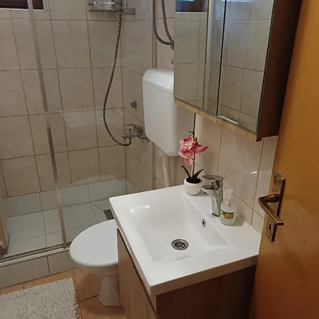 M شقة